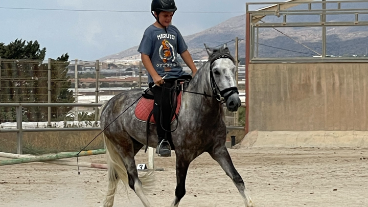 Club Hipico el Tomillar header ESCANDALO